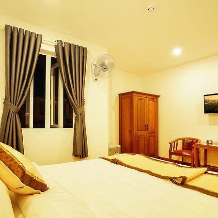 Thanh Thanh Hotel Куїнон Екстер'єр фото