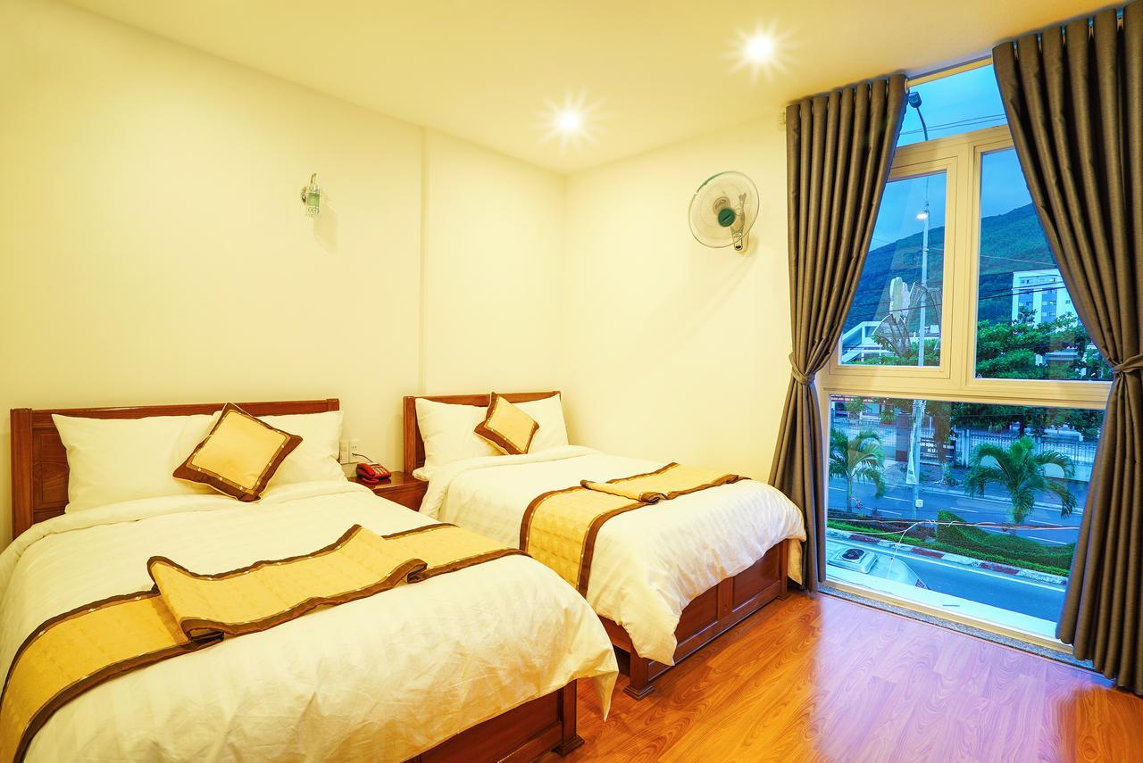 Thanh Thanh Hotel Куїнон Екстер'єр фото